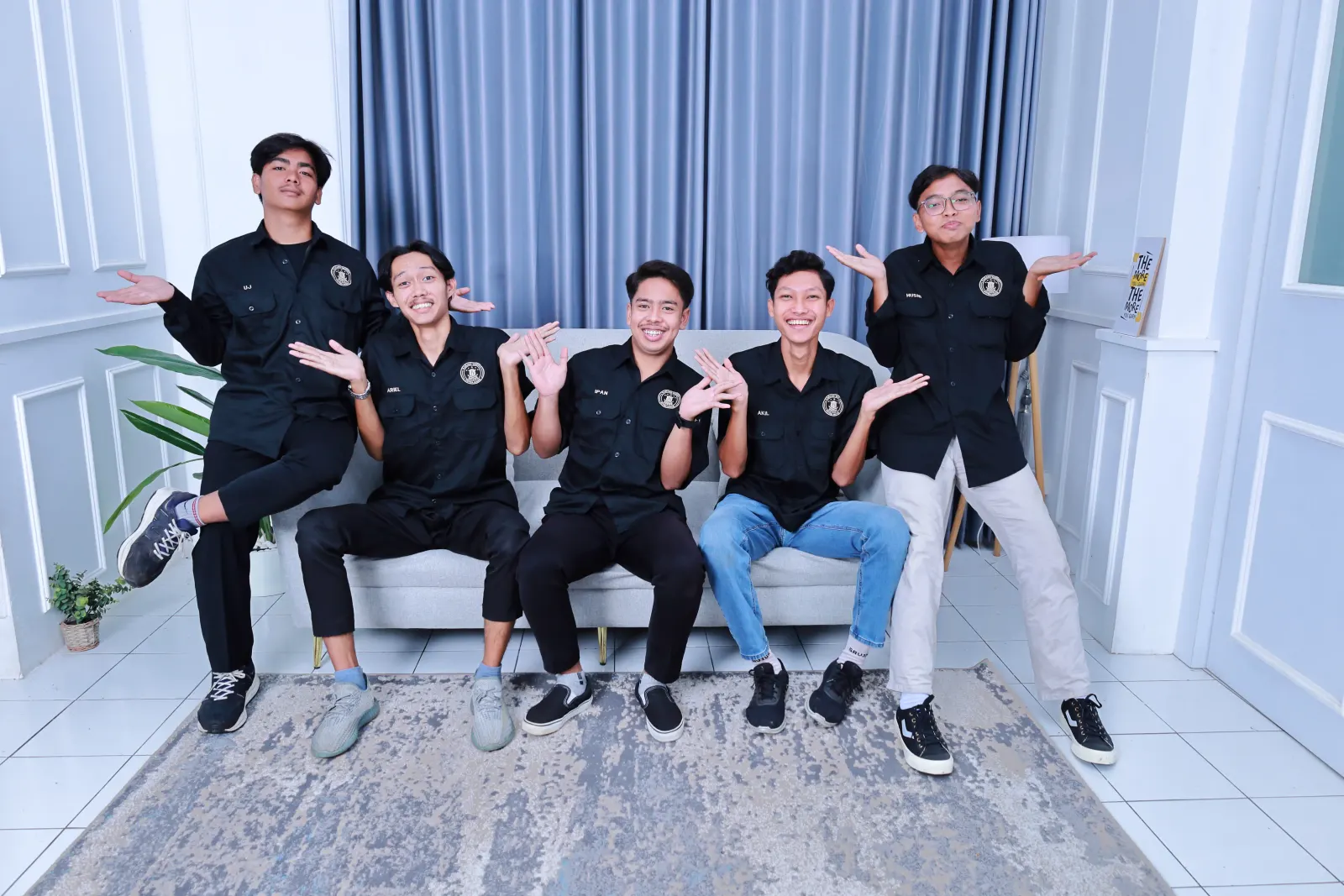 Divisi Humasy